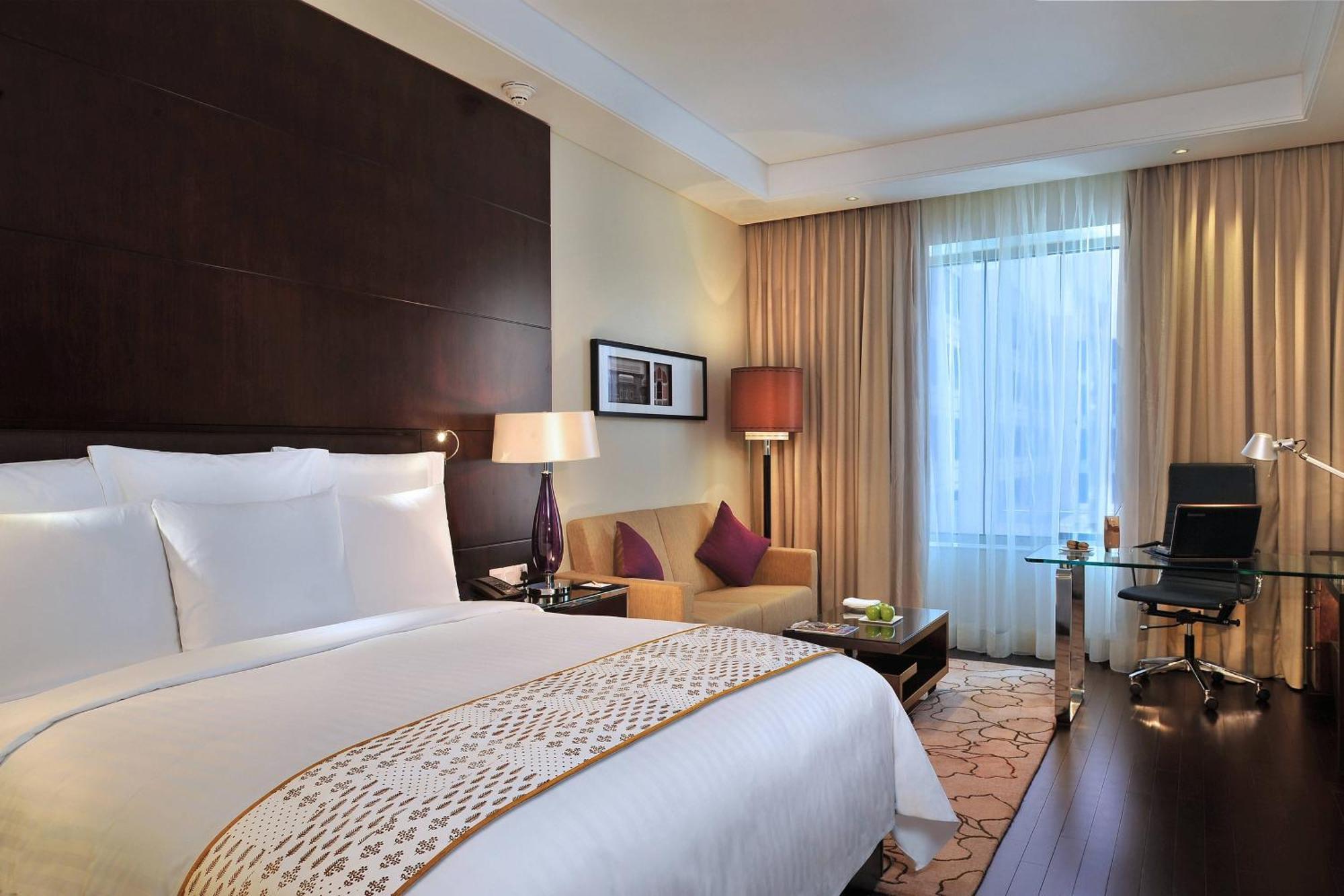فندق جايبور ماريوت المظهر الخارجي الصورة A room at the Taj Bengal